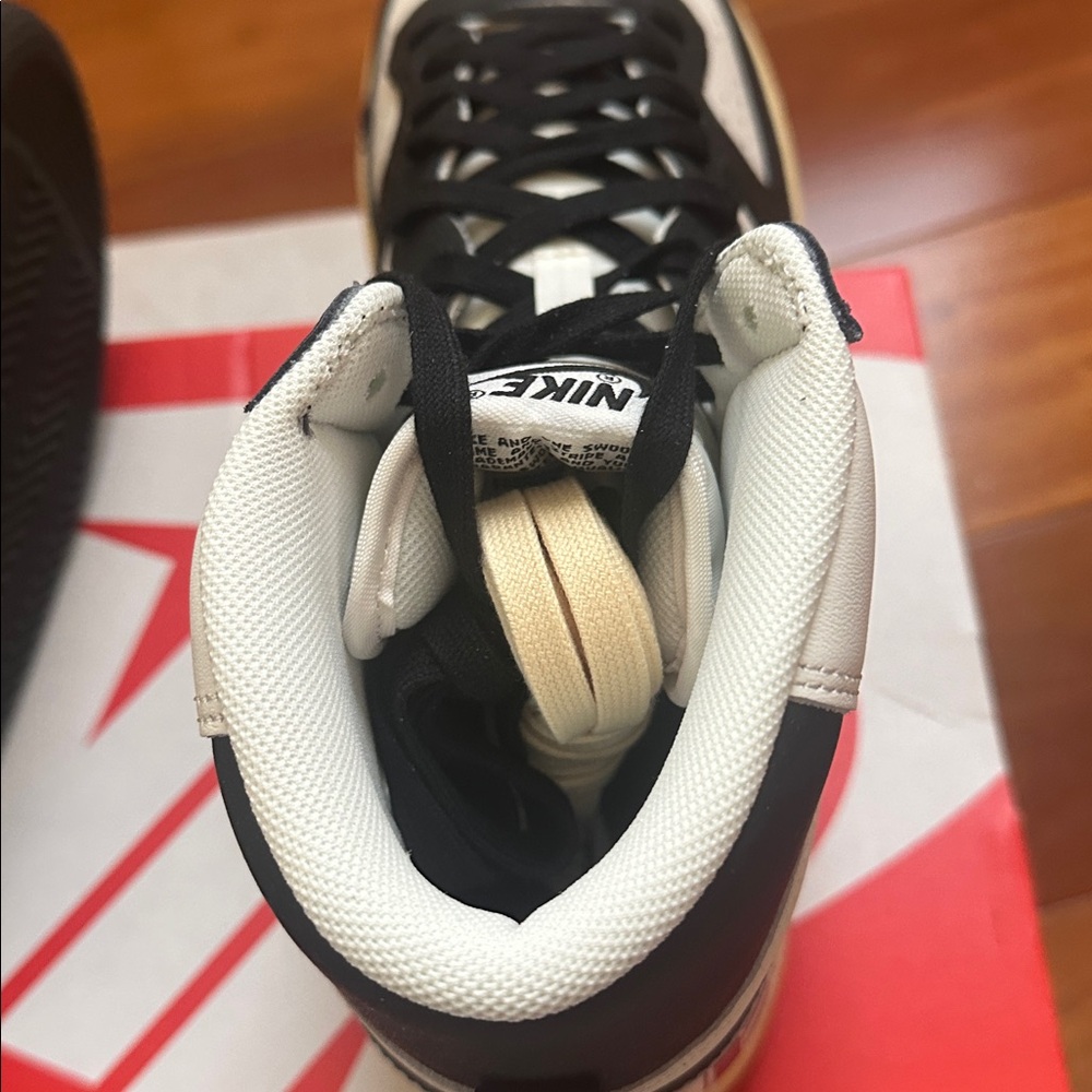 Nike Terminator High RPM Red Athletic Shoes - Picture 8 of 9